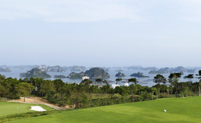 Quảng Ninh: Váng nước màu không gây bất kỳ sự cố môi trường nào với Hạ Long