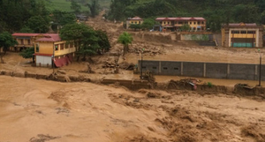 Dự báo thời tiết hôm nay ngày 4/8/2017: Lũ quét đe dọa hàng loạt tỉnh miền núi phía Bắc