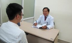 Vì sao nam giới mắc các bệnh trục trặc 'súng, ống' gia tăng?