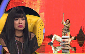 Phương Thanh nức nở khi Văn Anh cởi trần nằm trên bàn đinh nhọn