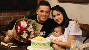 Lam Trường và hạnh phúc viên mãn bên vợ đẹp, con xinh