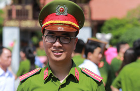 Chàng thủ khoa duy nhất đạt điểm 10 tốt nghiệp và niềm đam mê lạ