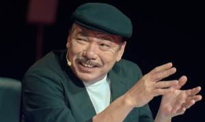 Nhạc sĩ Trần Tiến ngẫu hứng trổ tài beatbox trên sóng truyền hình