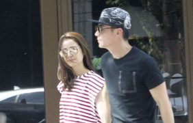 Lâm Tâm Như và Hoắc Kiến Hoa tình cảm trên phố