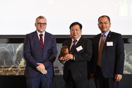 BIDV năm thứ 3 liên tiếp nhận giải thưởng 'Ngân hàng Việt Nam tốt nhất về Công nghệ và vận hành'