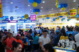 Sôi động thị trường điện máy mùa SEA Games