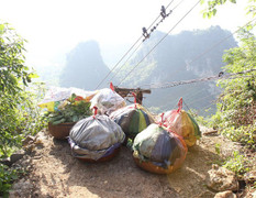 Xem na Lạng Sơn 'bay' từ độ cao 1.000m xuống núi