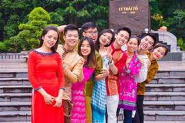 Trai tài, gái sắc rạng rỡ trong trang phục truyền thống các quốc gia ASEAN