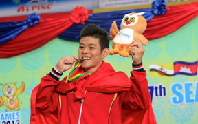 Malaysia làm khó, Việt Nam đau đầu chọn hi vọng vàng dự SEA Games