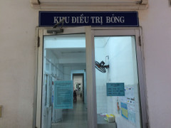 Nổ lớn tại nhà máy gạch, 4 công nhân bị bỏng nặng