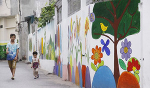 Ảnh: Độc đáo con đường bích họa đẹp như mơ ở Hà Nội