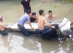 Thủ tướng truy tặng bằng khen cho 2 cán bộ bị nước cuốn trôi ở Nghệ An