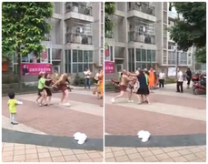 Video: Vợ và bồ nhí hợp lực đánh chồng tơi tả giữa phố