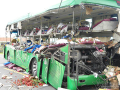 Tai nạn giao thông thảm khốc 5 người chết ở Bình Định: Phó Thủ tướng yêu cầu điều tra