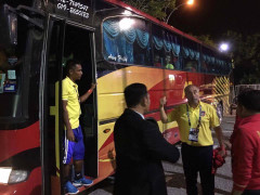 Hy hữu: Tài xế bị bắt khi đang lái xe chở đội nữ Myanmar dự SEA Games