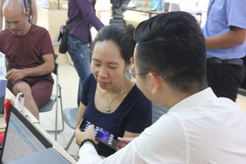 Khách hàng đầu tiên của Bphone 2017 là ai?