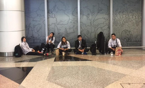 Bận khai mạc, chủ nhà SEA Games 29 bỏ rơi VĐV ở sân bay