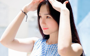 Hot girl 10X cao 1,74m mơ ước thành siêu mẫu, mê mẩn Sơn Tùng M-TP