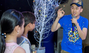 Dương Triệu Vũ mời Đàm Vĩnh Hưng dạy hát cho học trò