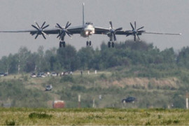 Nga cho máy bay ném bom chiến lược hoạt động sát Hàn Quốc, Nhật Bản