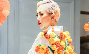 Tóc Tiên diện trang phục từng được Rihanna đặt hàng