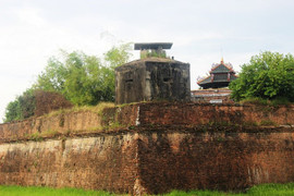 Khám phá kiến trúc đài thiên văn cổ duy nhất còn tồn tại ở Việt Nam