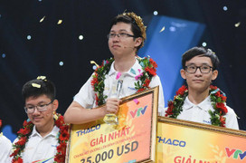 ‘Cậu bé Google’ vô địch Đường lên đỉnh Olympia 2017 nhận học bổng 35.000 USD của ĐH Swinburne