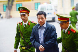 Đường tới vành móng ngựa của Hà Văn Thắm