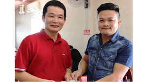 Nam nhà báo trả lại 50 triệu đồng cho cán bộ ngân hàng bỏ quên