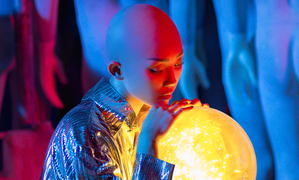 Không còn tóc ngắn cá tính, Tóc Tiên để đầu trọc vì quá cô đơn