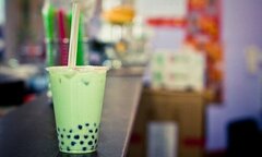 Những người 'nghiện' trà sữa nên xem clip này