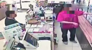 Video: Nữ thu ngân nhanh trí, đoạt súng trên tay tên cướp nhanh như chớp