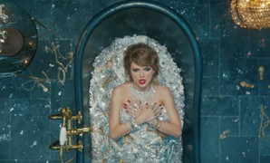 Taylor Swift lần đầu xuất hiện sau khi tung MV bom tấn 'chửi xéo' và tin đồn có bầu