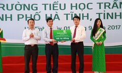 Vietcombank khánh thành và bàn giao nhiều trường học nhân dịp khai giảng năm học mới
