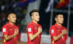 Đội trưởng U22 Việt Nam: 'Đứng dưới cờ Tổ quốc, chẳng ai muốn khóc vì thua cuộc'