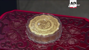 Bí ẩn đằng sau bánh trung thu hạng sang tràn lan mạng Trung Quốc