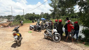 Đang câu cá, thấy thi thể người phụ nữ nổi trên mặt hồ