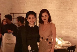 Bố mẹ chồng Tăng Thanh Hà dự tiệc cùng Selena Gomez