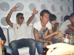 Lê Sỹ Mạnh đuổi đánh Văn Lâm: Quá khứ 'không phải dạng vừa đâu'