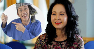Hoài Linh đứng chung sân khấu với 'mẹ chồng' Lan Hương