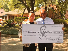 Tình cũ Ngọc Trinh ủng hộ gấp 5 lần Tổng thống Trump cho nạn nhân siêu bão Mỹ