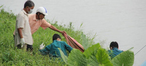 Đang đánh bắt cá, hoảng hồn thấy thi thể ông lão trên sông Hương