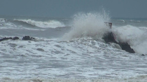 Bão số 10 sắp đổ bộ: Nghệ An đang di dời hơn 14.000 người dân