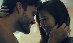 Hậu phẫu thuật thẩm mỹ, Maya xuất hiện gợi cảm, tình tứ bên trai lạ