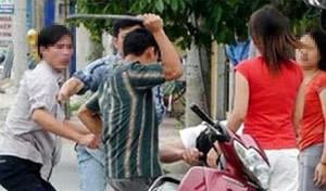 Xô xát trong đêm, cầm dao chém bạn nhậu trọng thương