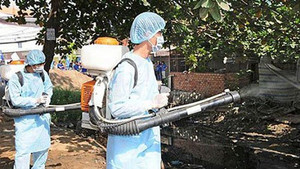 Nhiều dịch bệnh truyền nhiễm 'hăm he' bùng phát sau bão lũ