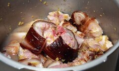 Vét sạch nồi cơm với món thịt giả cầy đậm đà, thơm ngon đúng điệu