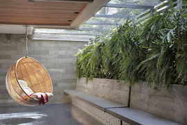 Độc đáo căn hộ tuyệt đẹp với nội thất toàn gỗ khiến ai cũng phải xuýt xoa