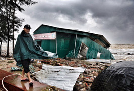 Đi giao lưu khi bão số 10 sắp đổ bộ, Phó chủ tịch huyện ở Quảng Trị nói gì?