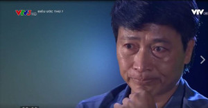 Quốc Tuấn bật khóc: 'Lật khăn ra nhìn con lần đầu tiên, tôi sụp đổ'